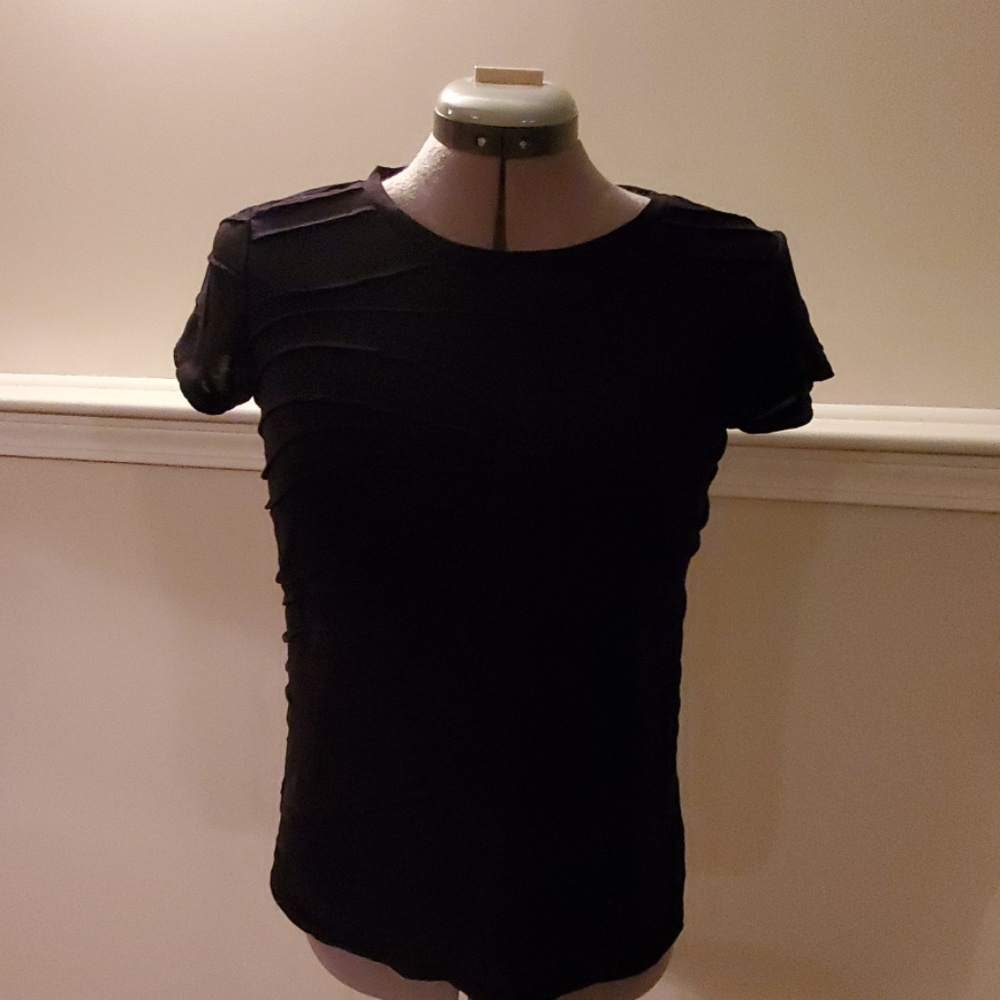 Black tshirt